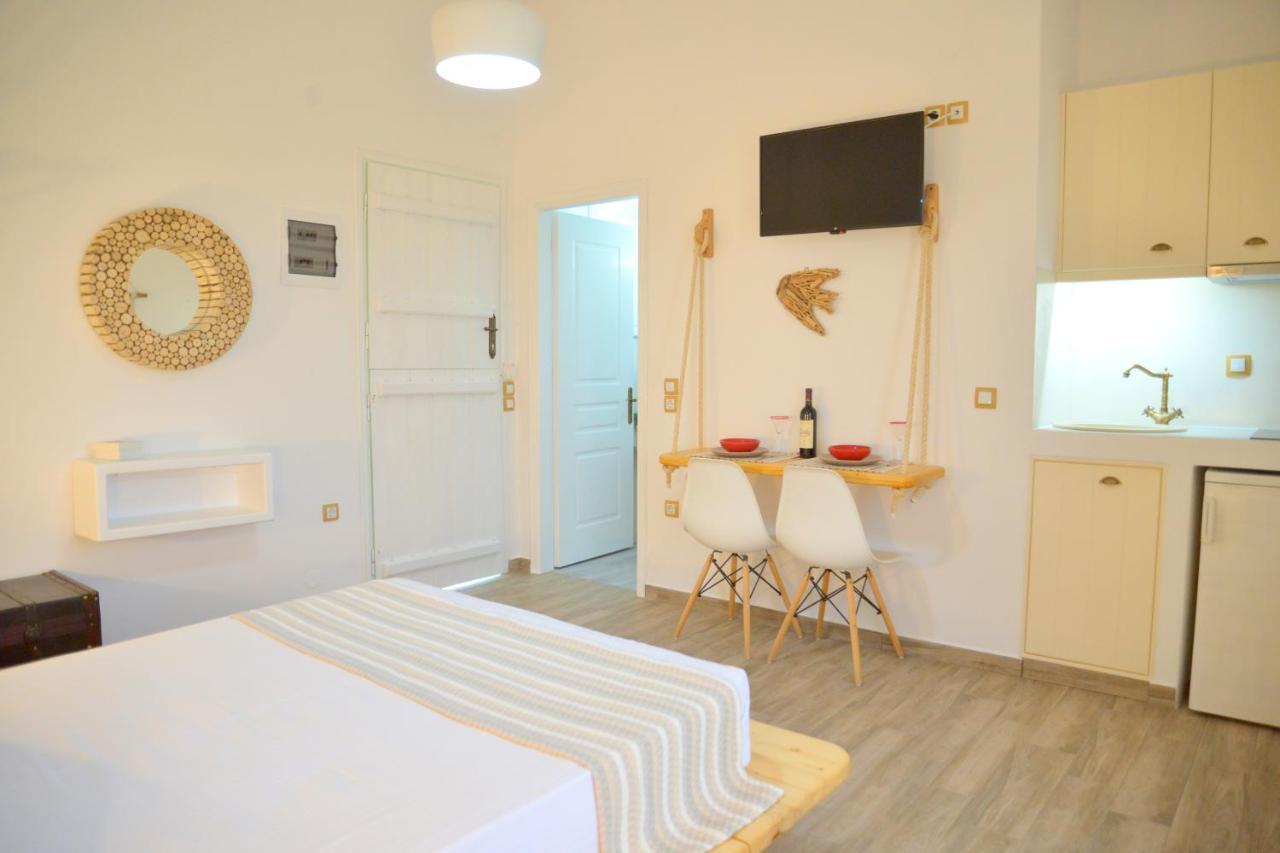 Margaritari Studios Milos Adamantas  Exteriör bild