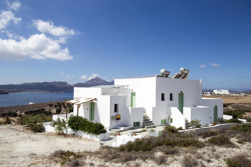 Margaritari Studios Milos Adamantas  Exteriör bild